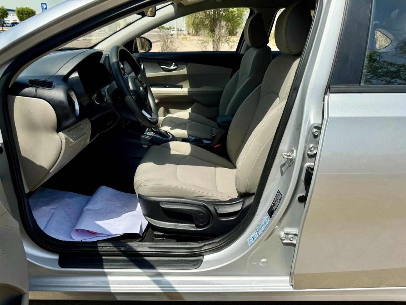 Kia Cerato LX 560/-Monthly l GCC I GPS , Camera l Accident Free