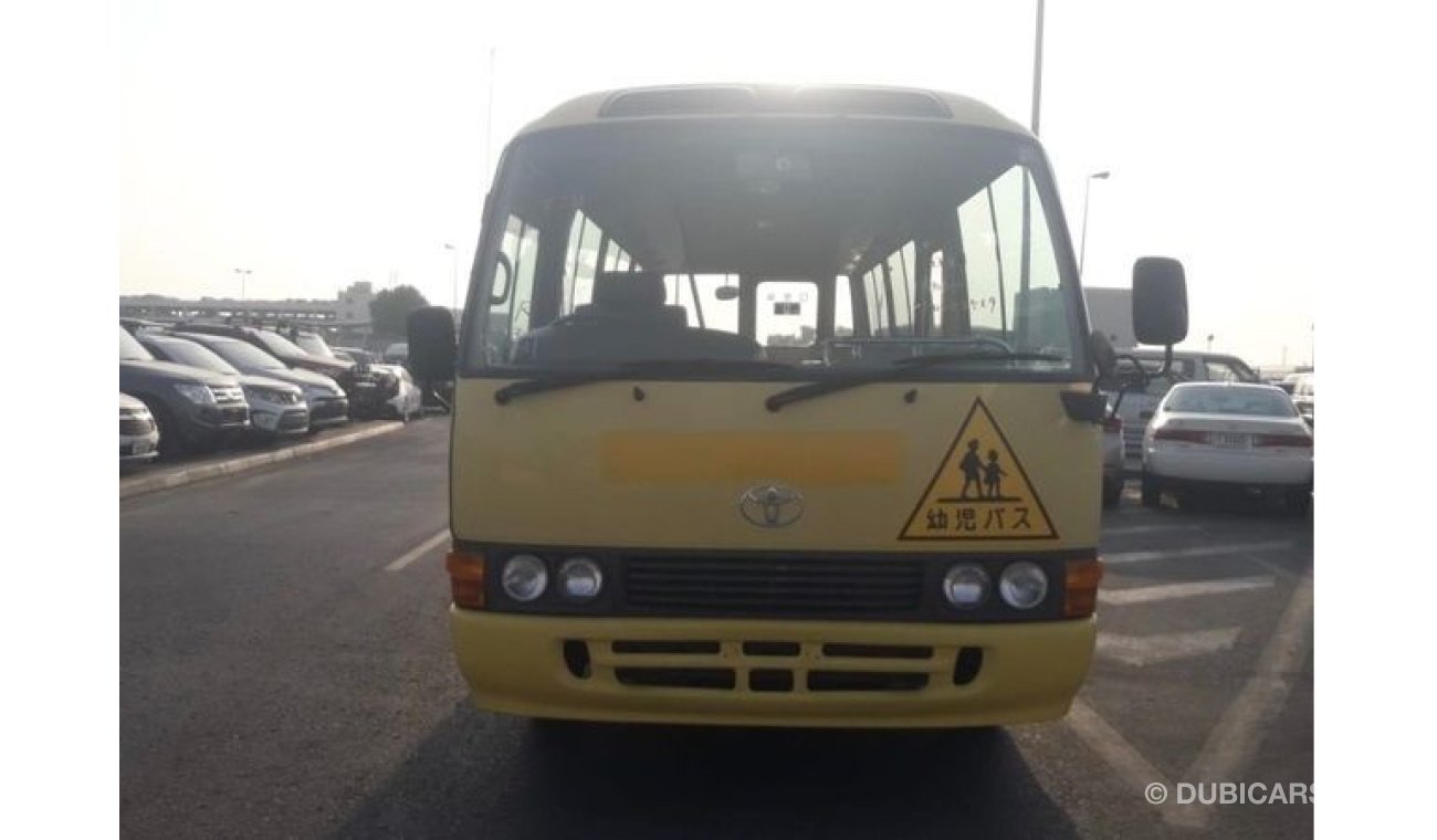 Toyota Coaster TOYOTA COASTER BUS RIGHT HAND DRIVE (PM1062)