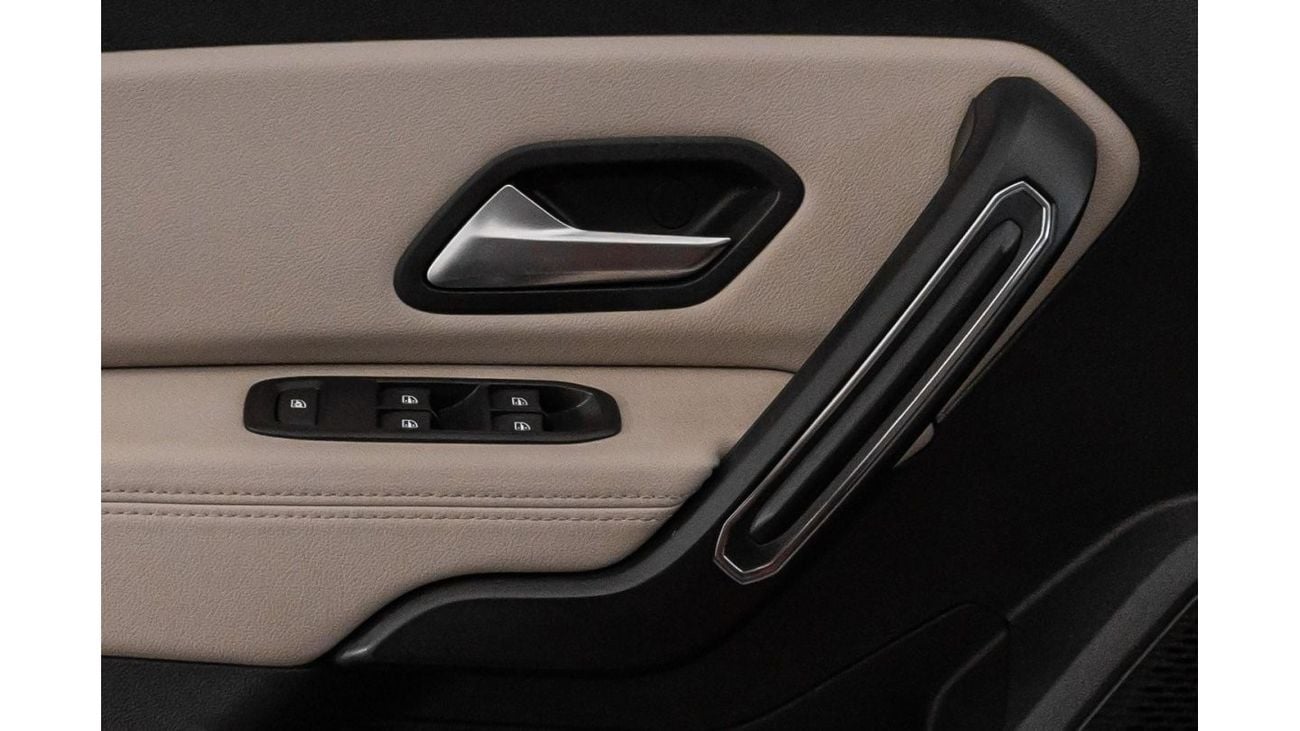 Renault Duster 2023 Renault Duster LE / Full Renault Service History and 5 Year Warranty Package