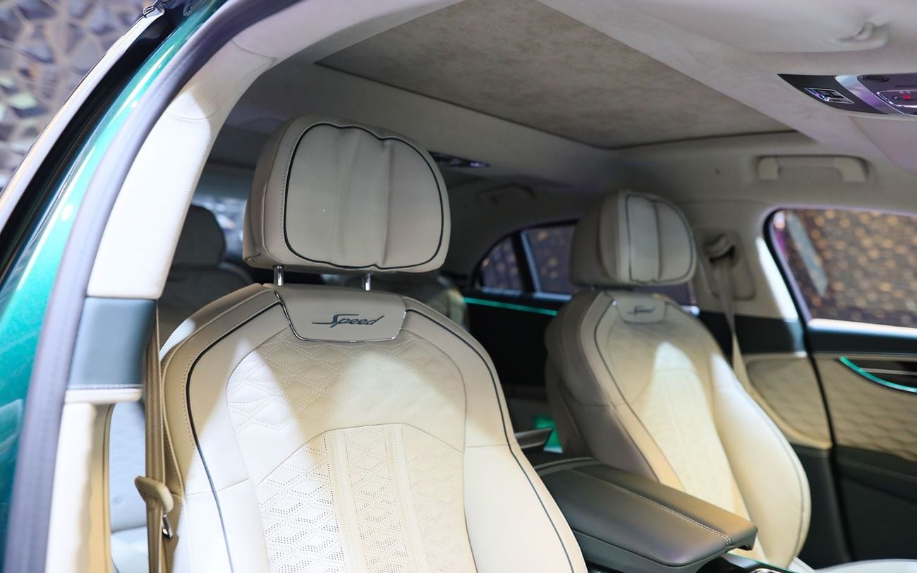 Bentley Flying Spur 2022 Bentley flying spur 4.0L AT