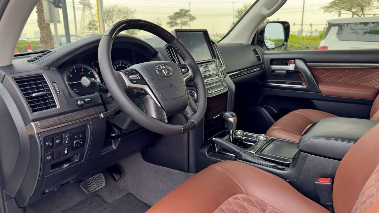 Toyota Land Cruiser GXR GT 4.6L 4WD