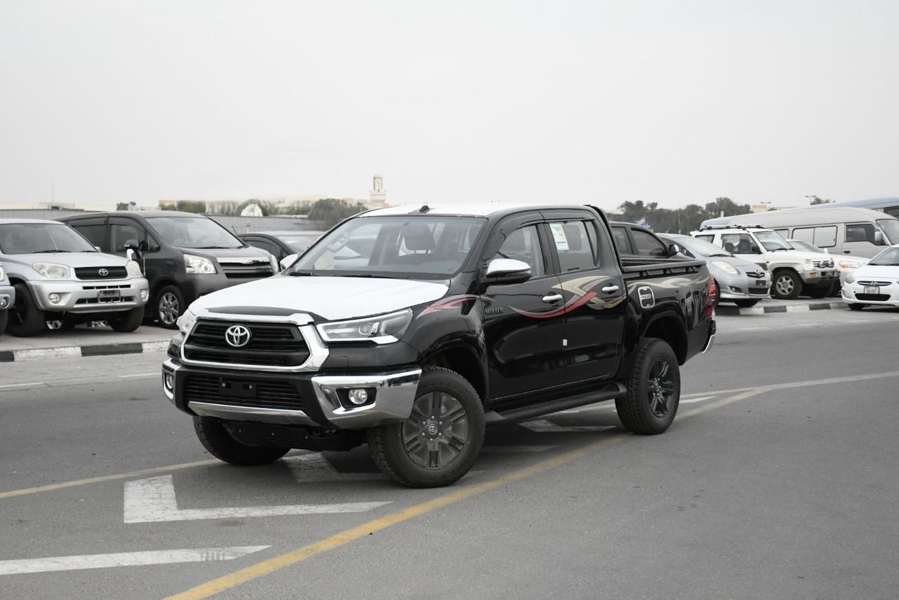 تويوتا هيلوكس 2.7L V4 Automatic with BSM Full option (Ready Stock)
