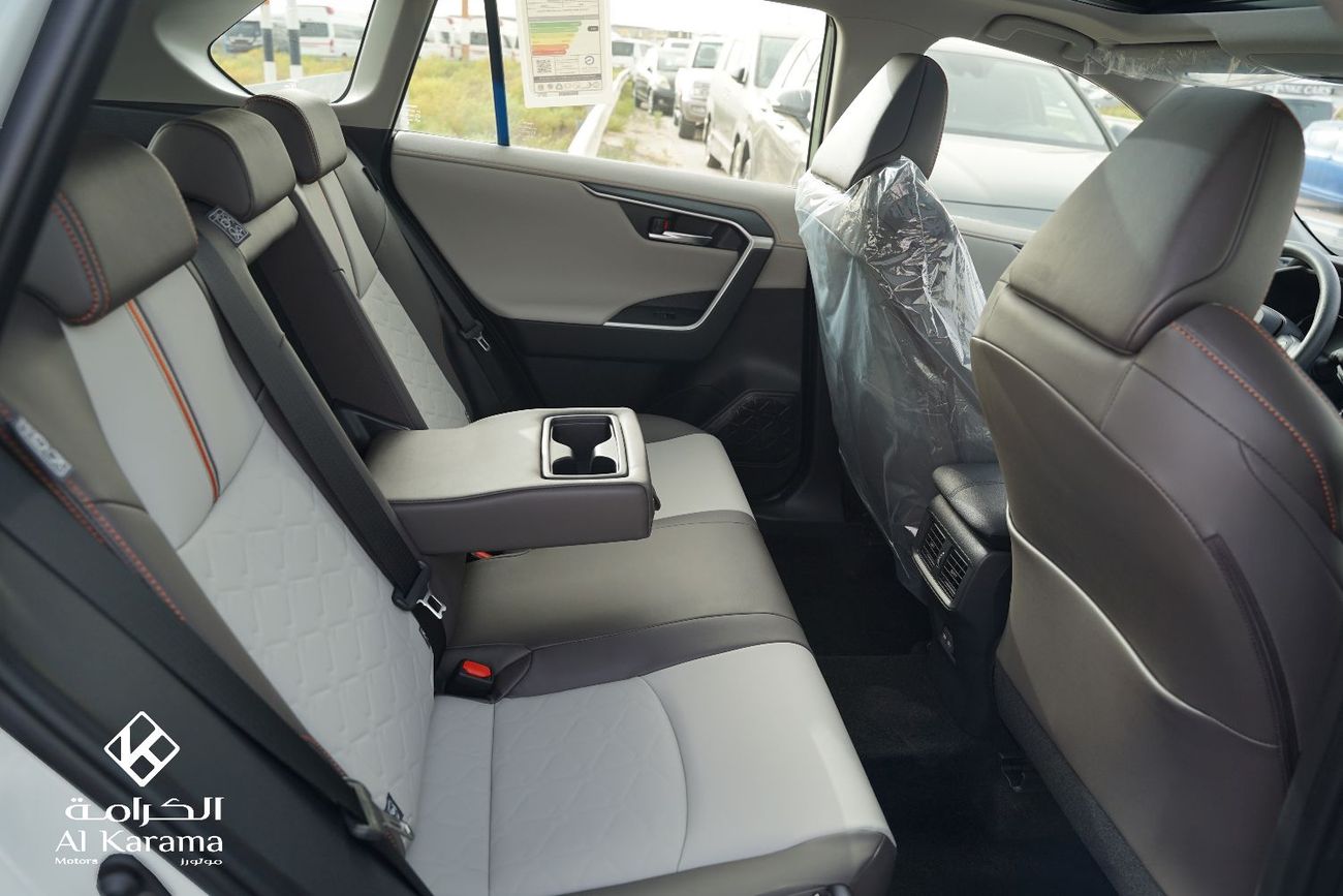 Toyota RAV4 ADVENTURE - 2.5L 4WD - GCC - Brand NEW