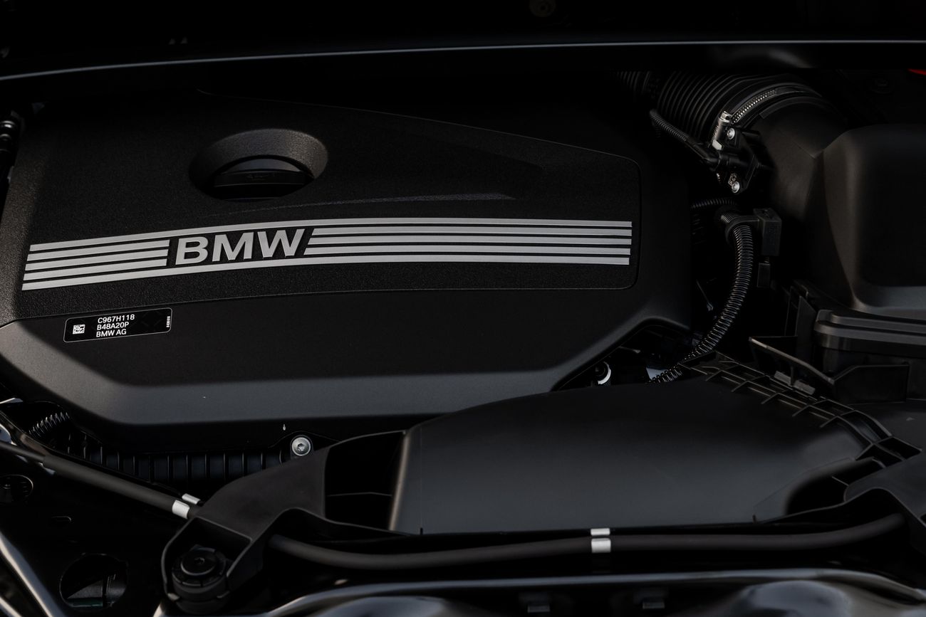 BMW X2 X2 25i M-Kit | 4,015 P.M | 0% Downpayment | BMW X2 25i M-Kit| BMW Warranty!