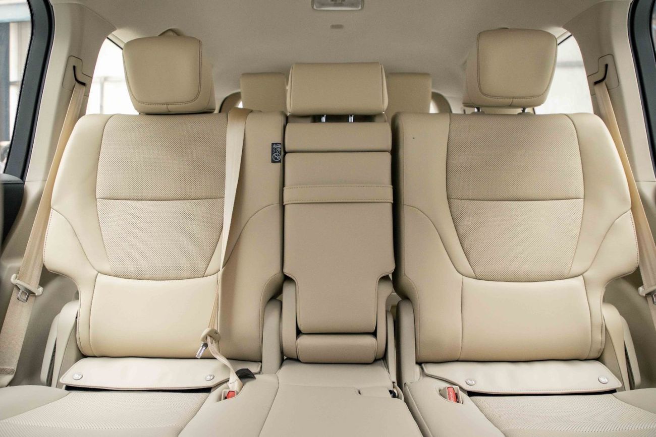 تويوتا لاند كروزر GXR 4.0L - Grey Mettalic Inside Beige | Export Only