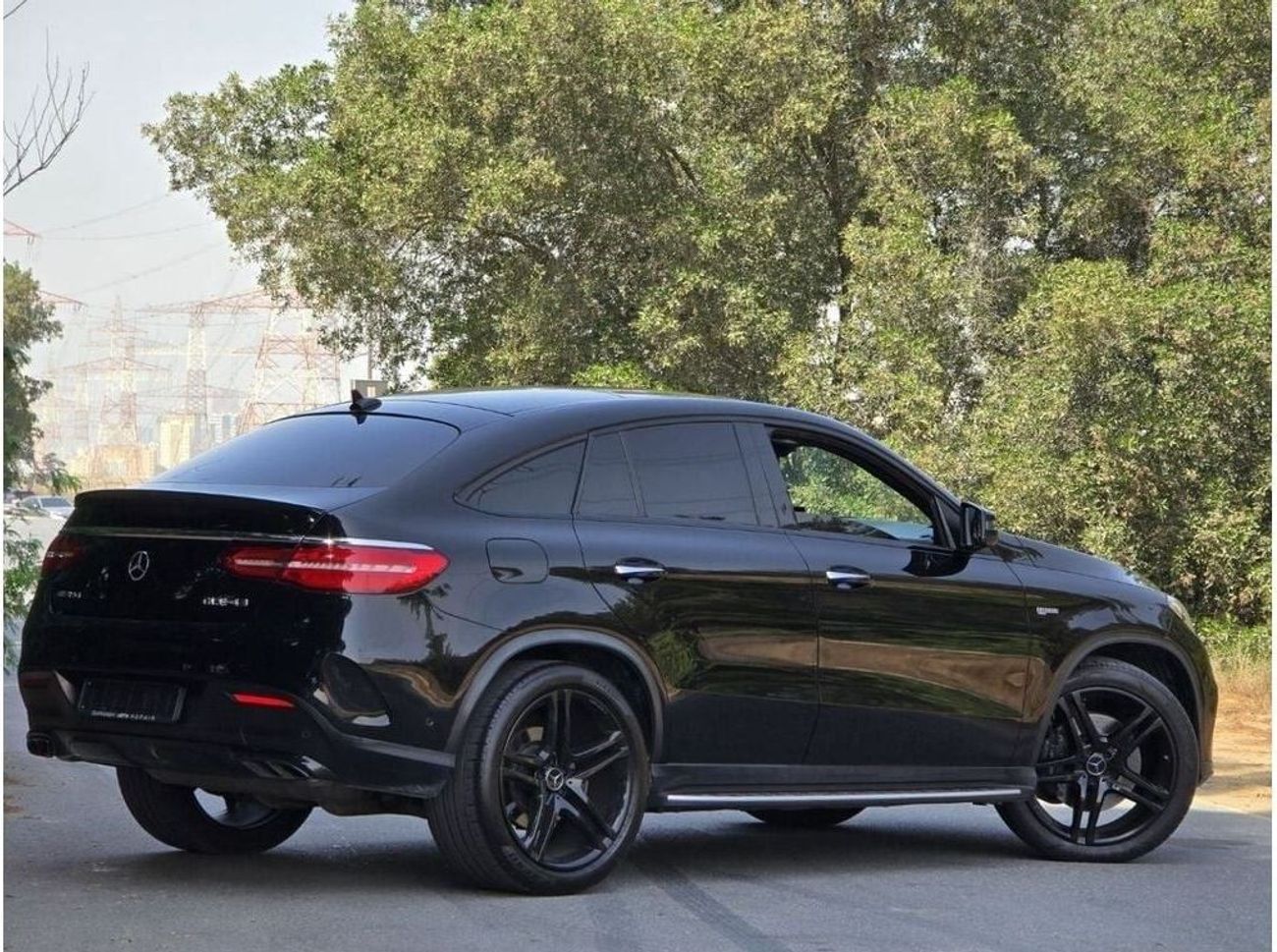 Mercedes-Benz GLE 43 AMG Coupe 3.0L GLE-43 AMG COUPE V6 BITURBO 2018 GCC //ORIGINAL PAINT //ACCIDENTS FREE