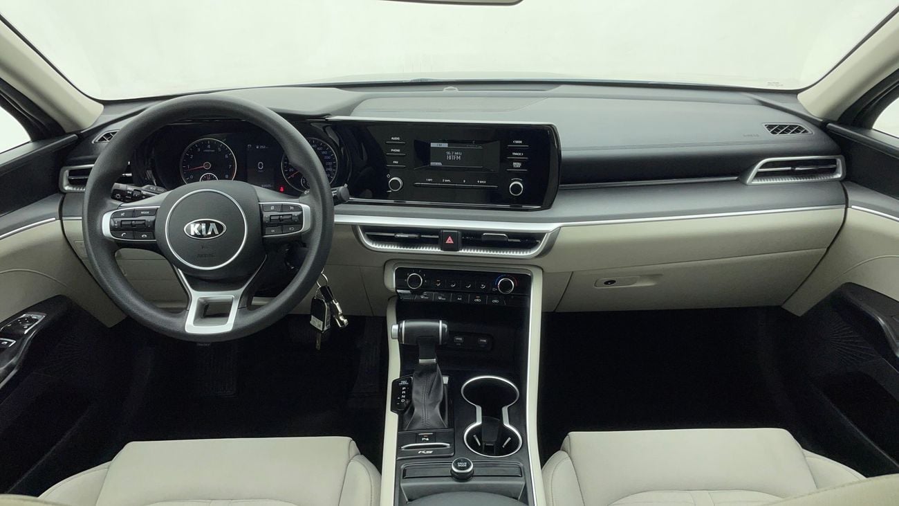 كيا K5 LX 2.5 | بدون دفعة مقدمة | اختبار القيادة في المنزل