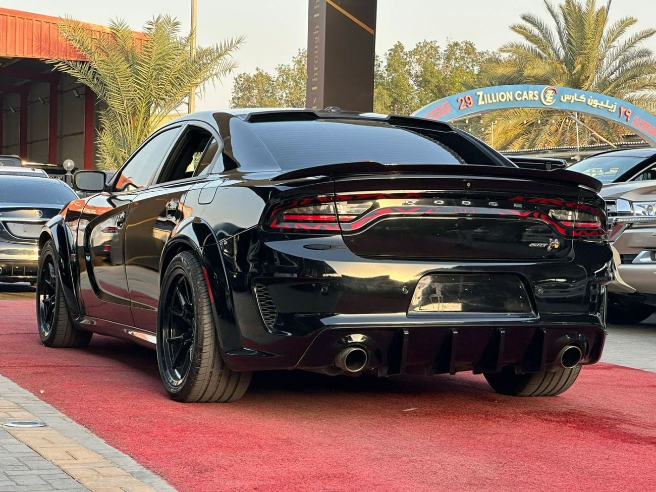 دودج تشارجر SRT8 6.4L