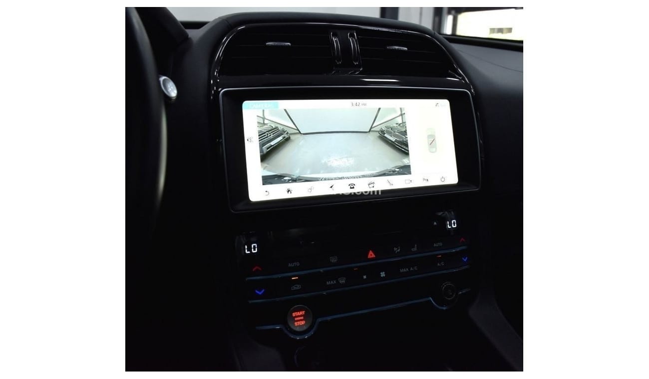 Jaguar F Pace EXCELLENT DEAL for our Jaguar F-Pace 35t AWD ( 2017 Model ) in White Color GCC Specs