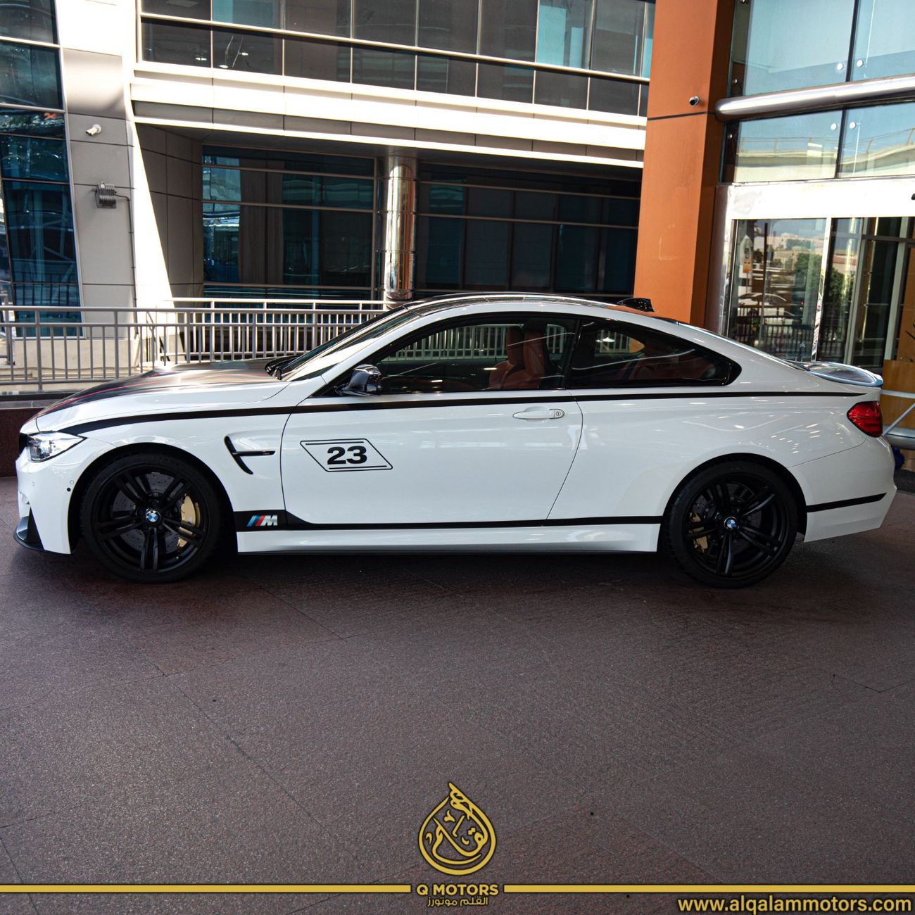 BMW M4 1 OF 23 BMW M4 DTM CHAMPION EDITION GCC 2000KM