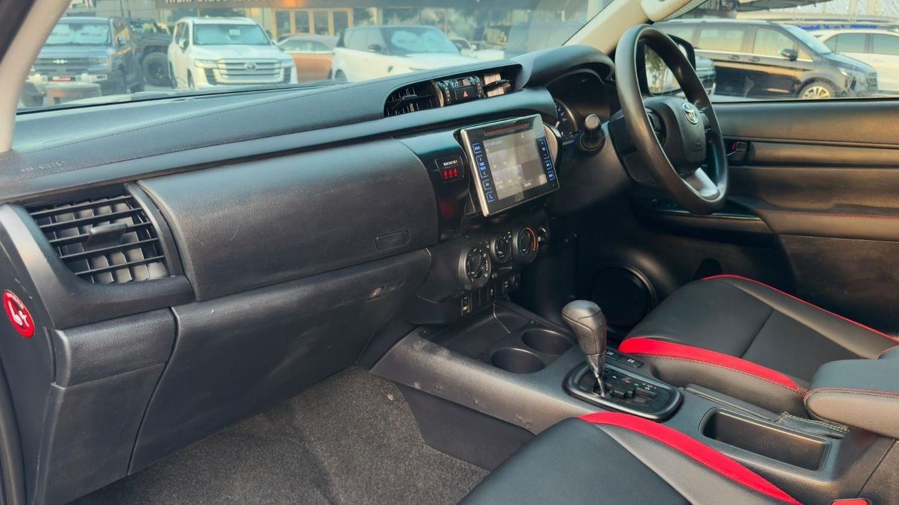 Toyota Hilux OFF-ROAD MODIFIED | CAMPING AWNING TENT | 2800CC DIESEL | AUOMATIC