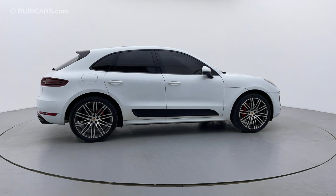 Porsche Macan GTS 3000