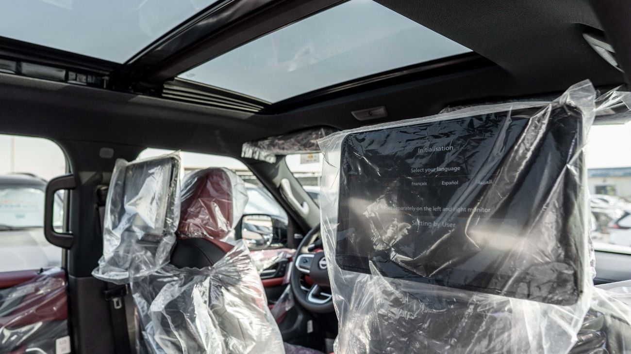 نيسان باترول 2026 Nissan Patrol SE Platinum 3.8L AT Petrol (White-Red) Black Roof (Export Only)