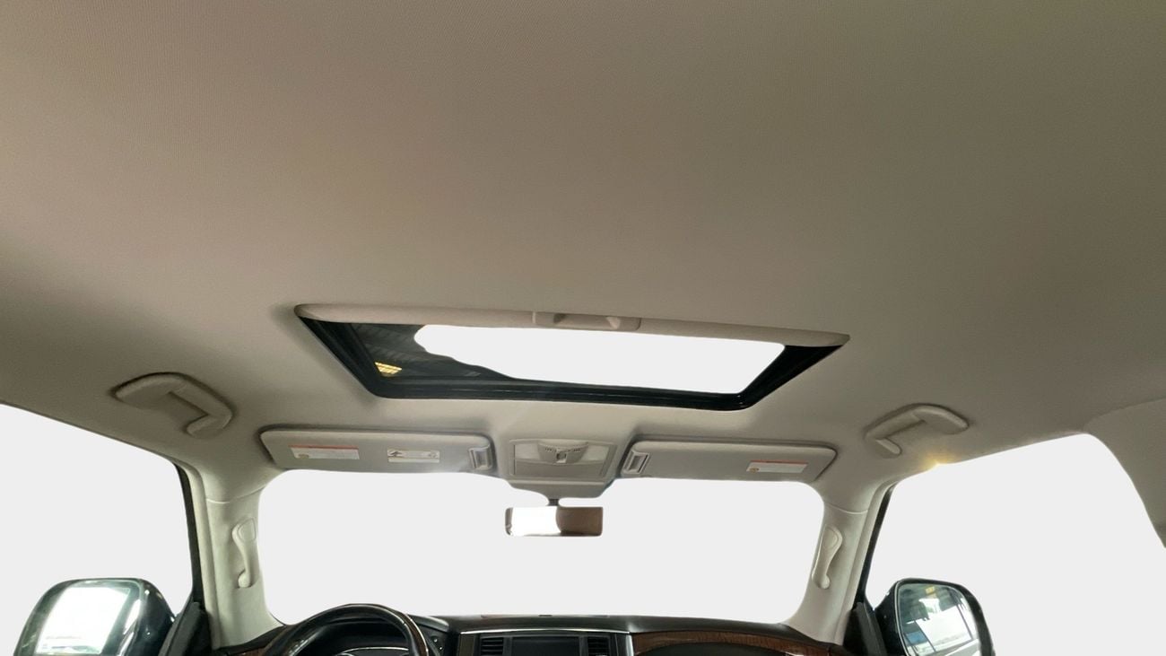 نيسان باترول SE Platinum City | شامل الضمان | 0 ﺪﻔﻋﺓ ﺃﻮﻟﻯ