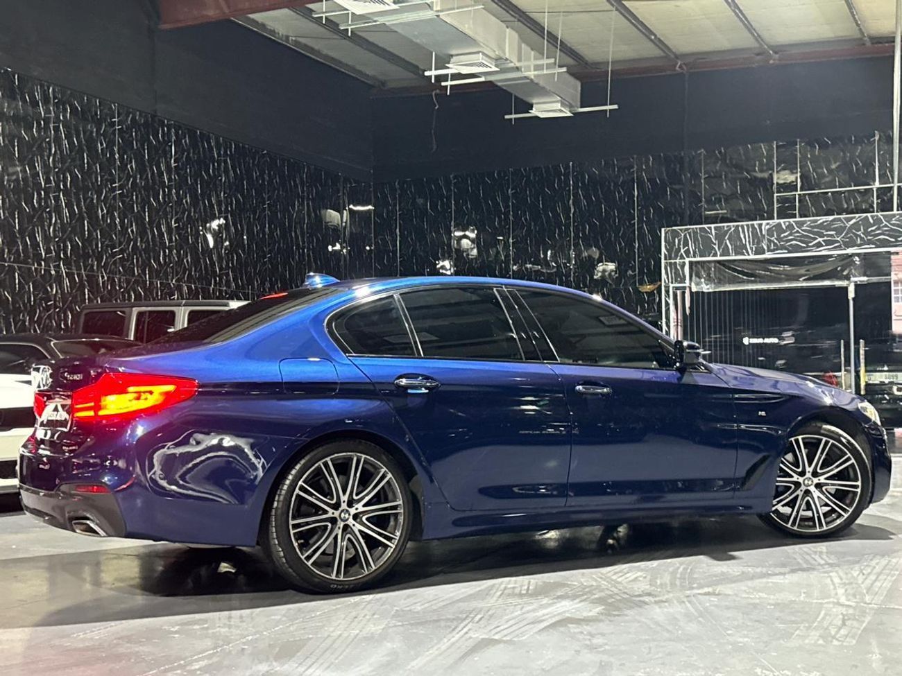 BMW 530i M Sport 2.0L 2017 BMW 530i M-Sport, Full BMW Service History, Excellent Condition, GCC