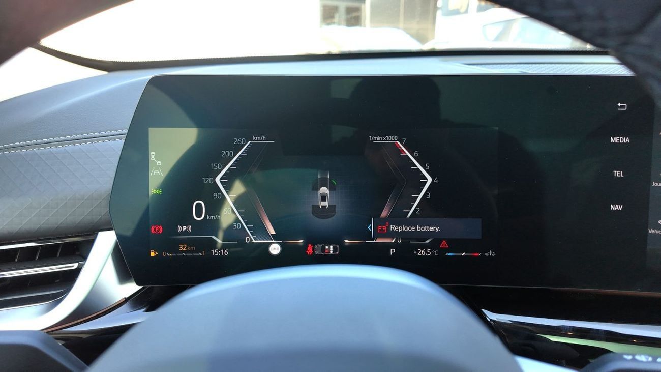 BMW X2 BMW X2 sDrive 25i M Sport 2.0L White Interior Moca