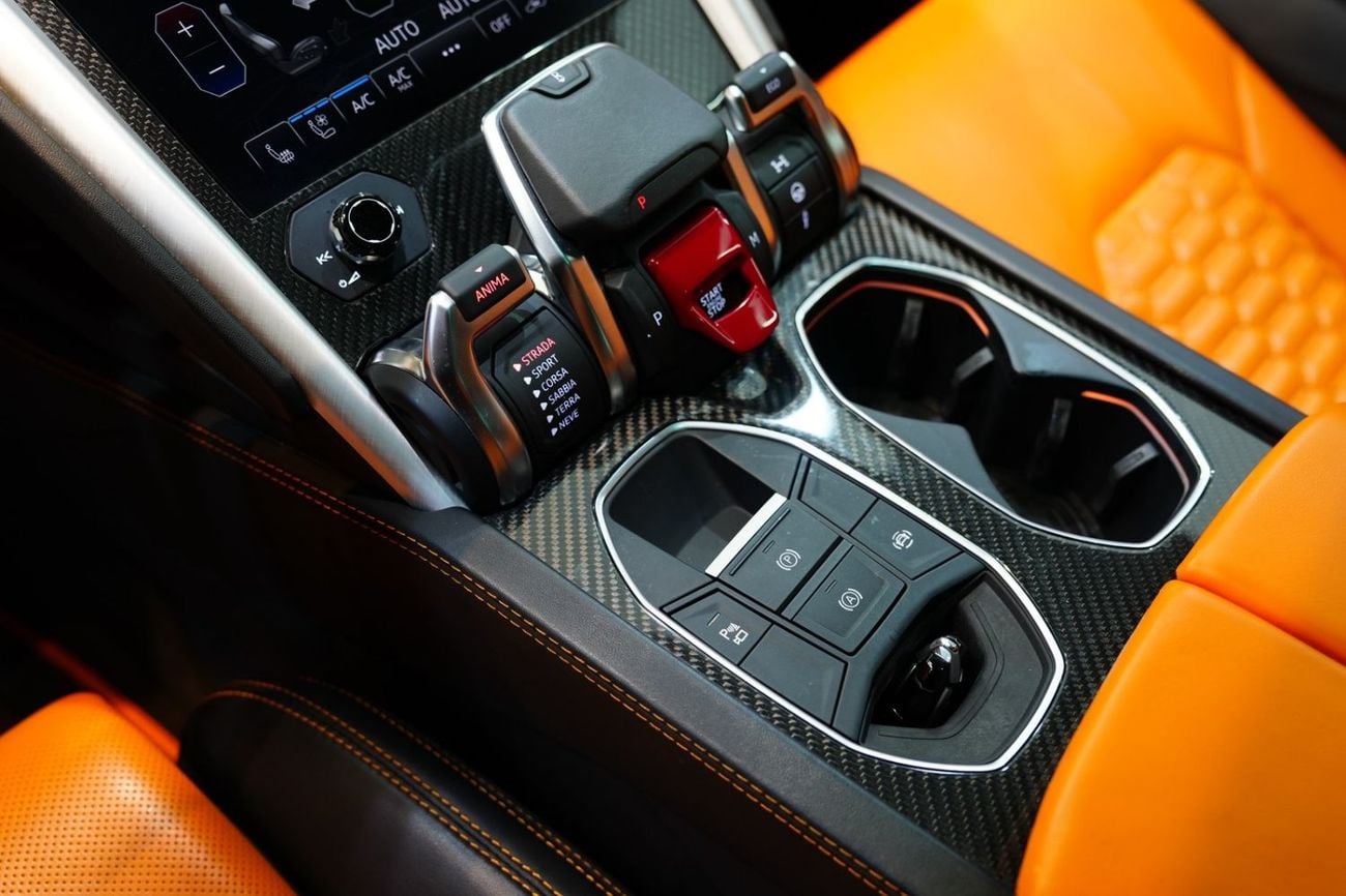 Lamborghini Urus STD Full Carbon Pack, Panoramic Roof, Individual Rear Seats, Dealer Warranty!!