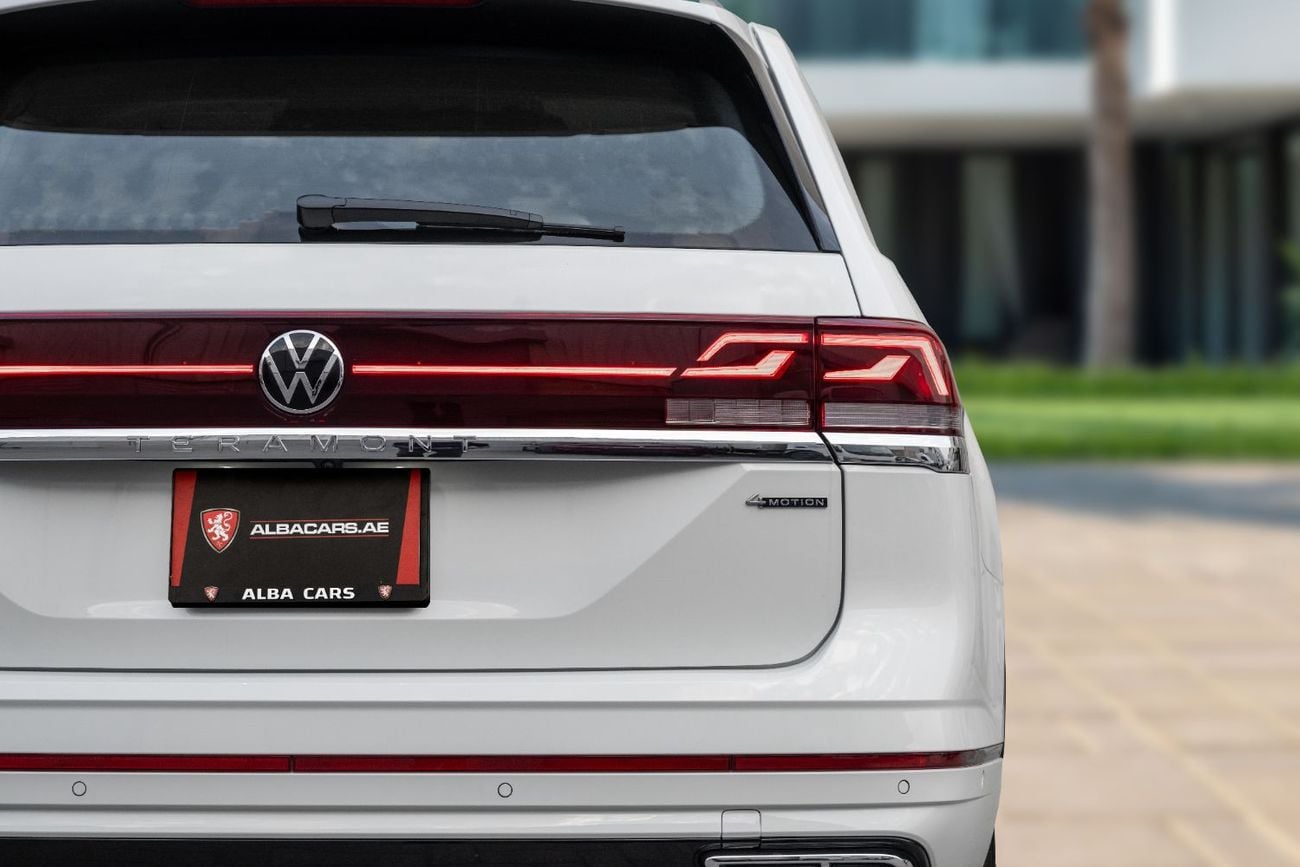 Volkswagen Teramont Teramont R-Line | 3,388 P.M | 0% Downpayment | VW Warranty!