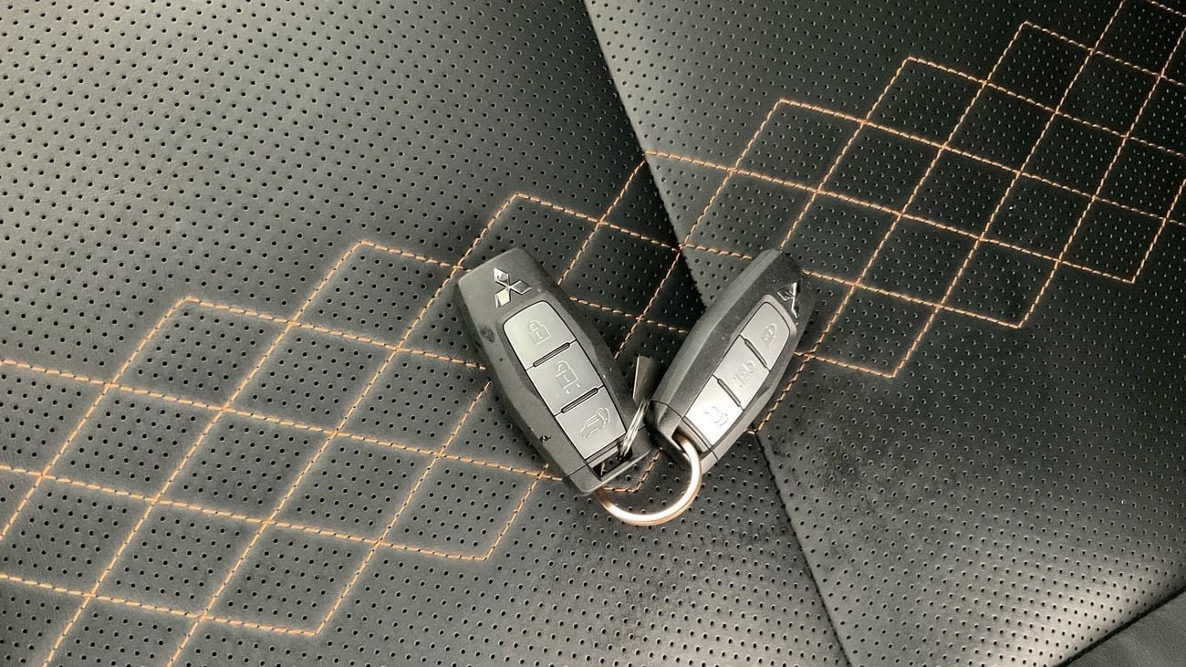 ميتسوبيشي آوتلاندر Premium - Launch Edition | شامل الضمان | 0 ﺪﻔﻋﺓ ﺃﻮﻟﻯ