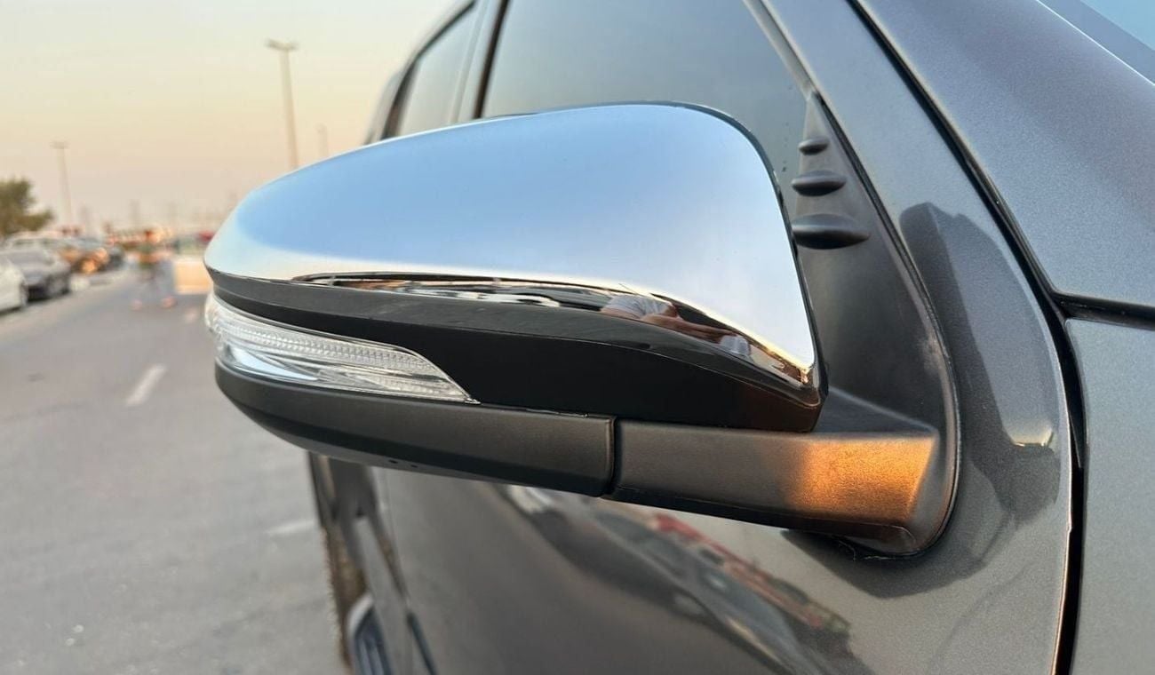 تويوتا هيلوكس RHD 2.8 DIESEL