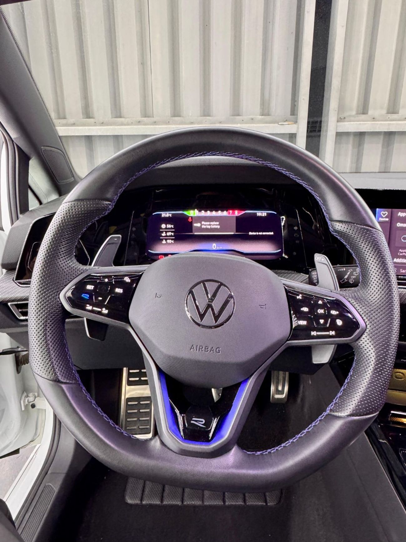 فولكس واجن جولف ار Base 2.0T 2023 Volkswagen Golf R GCC  with Ali and SONS Warranty and Service Contract (1Left) Till O