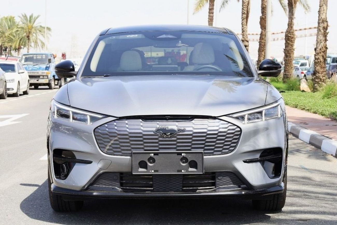 فورد موستانج فورد_موستينغ_2022_كهربائية_فول_مواصفات_650_كم