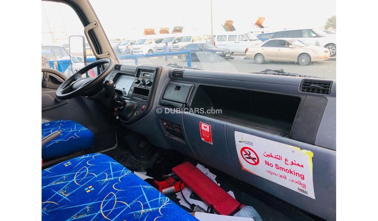 Mitsubishi Fuso Canter 4.2L DIESEL-FREEZER BOX-FOR LOCAL AND EXPORT