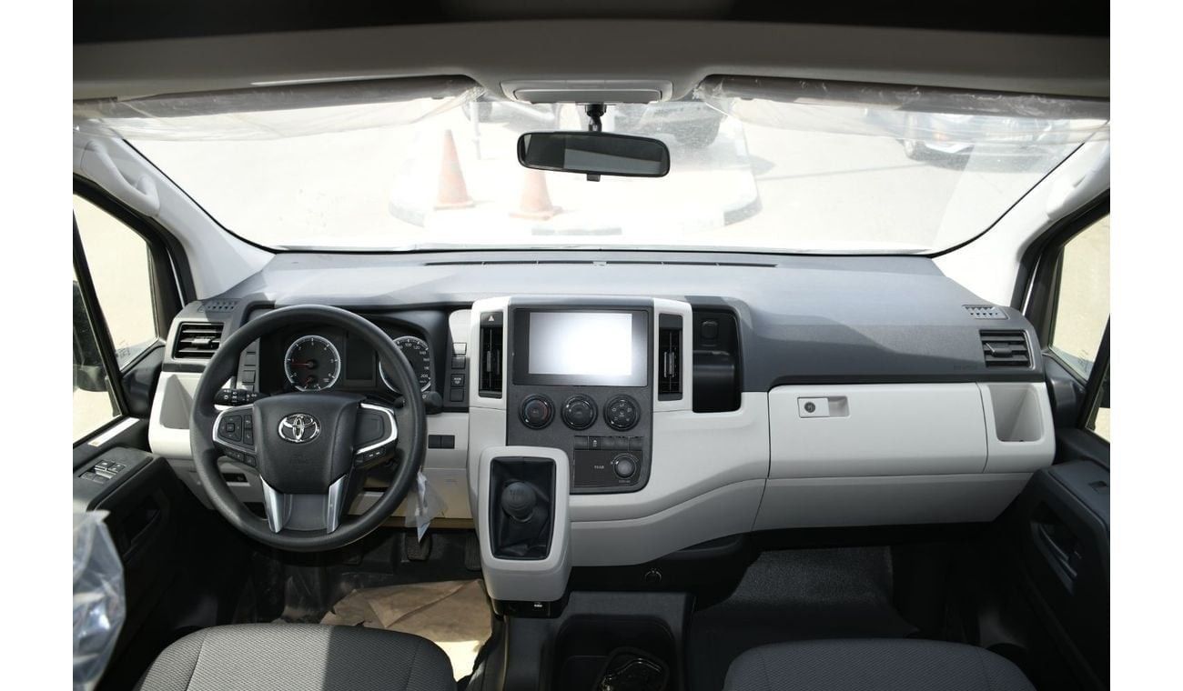 Toyota Hiace 2.8L MT Diesel Manual