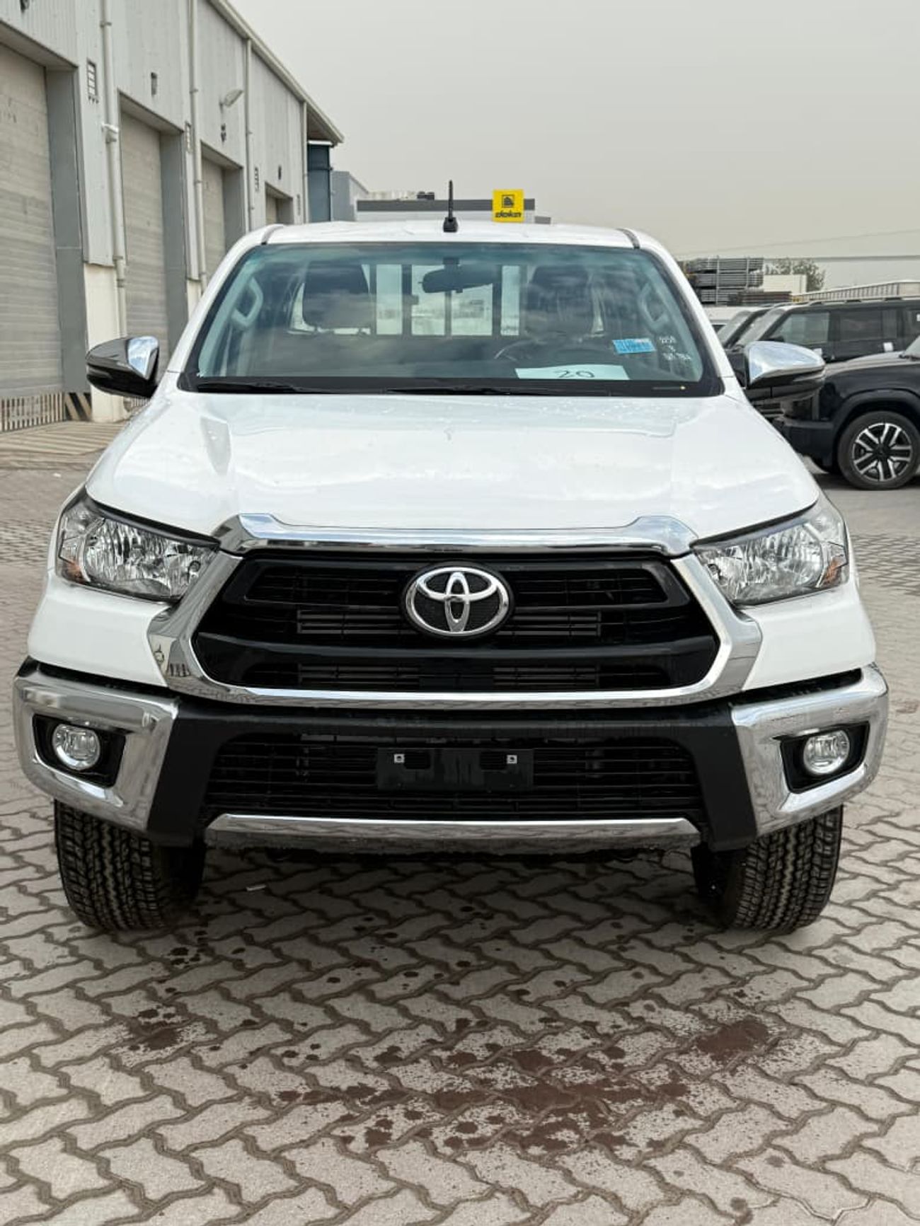 Toyota Hilux 2026 Toyota Hilux Double Cable GLX (Mid-Option) 2.4L 4-Cyl Turbo Diesel A/T 4x4 Export Only