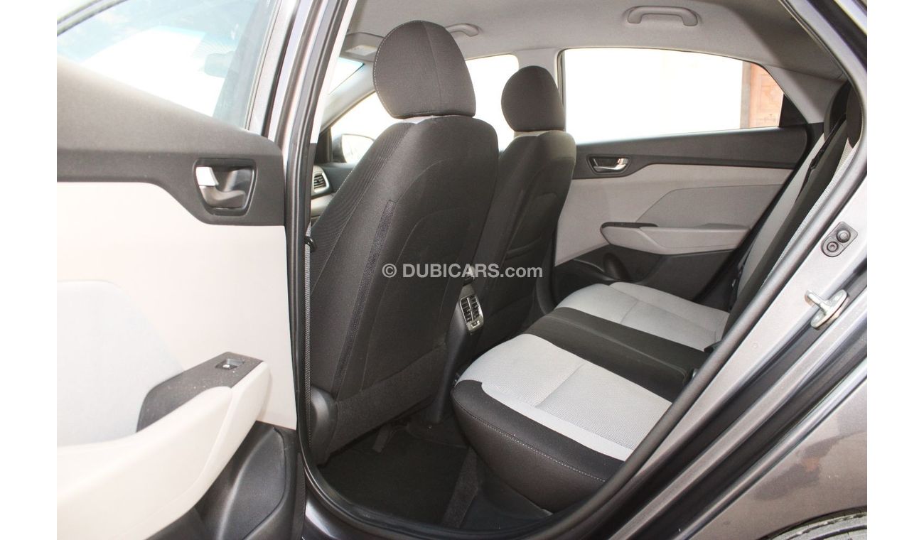 Hyundai Accent Base Hyundai Accent 2020 GCC, in excellent condition