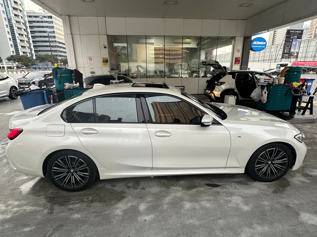 بي أم دبليو 320