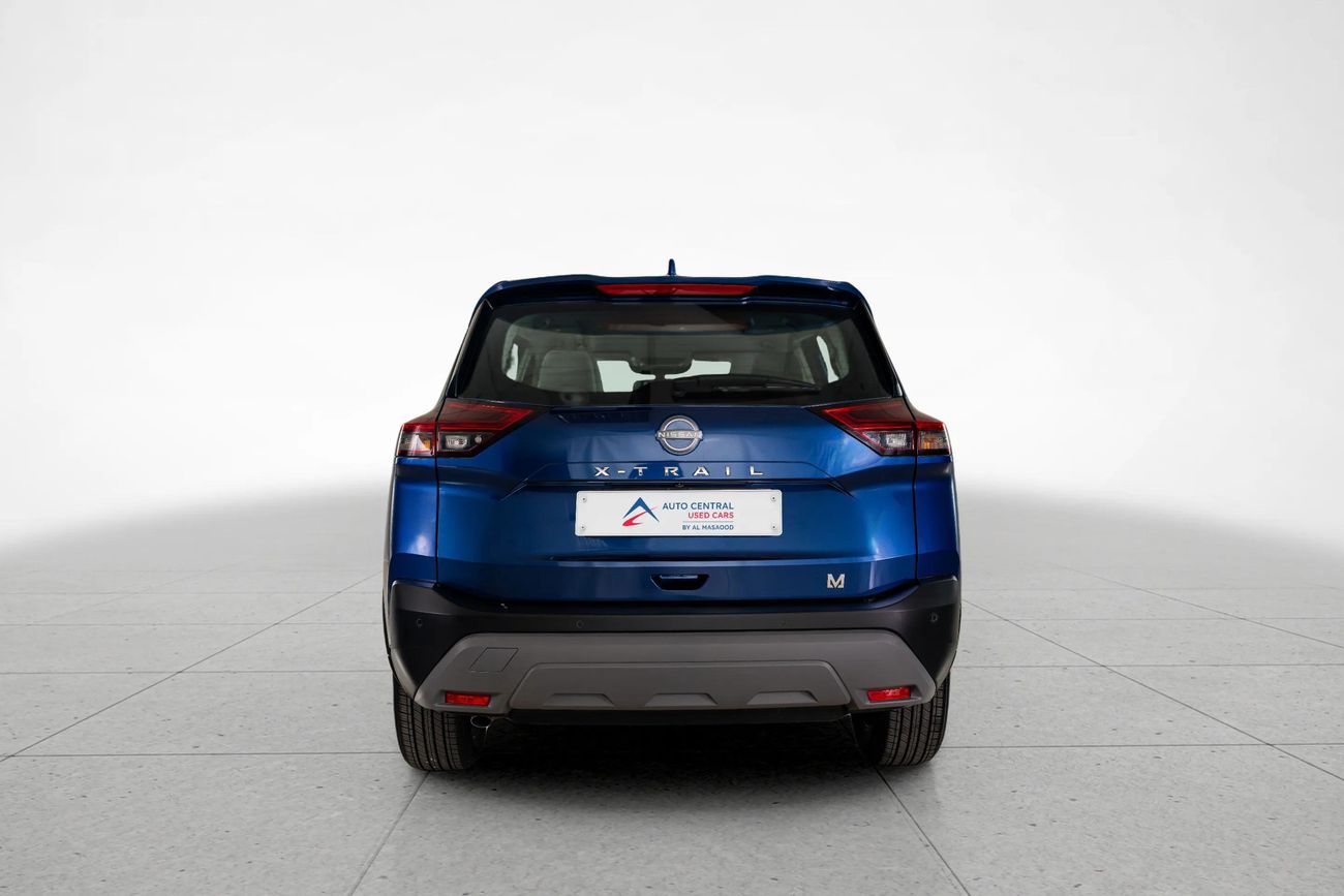 نيسان إكس تريل SV 2.5