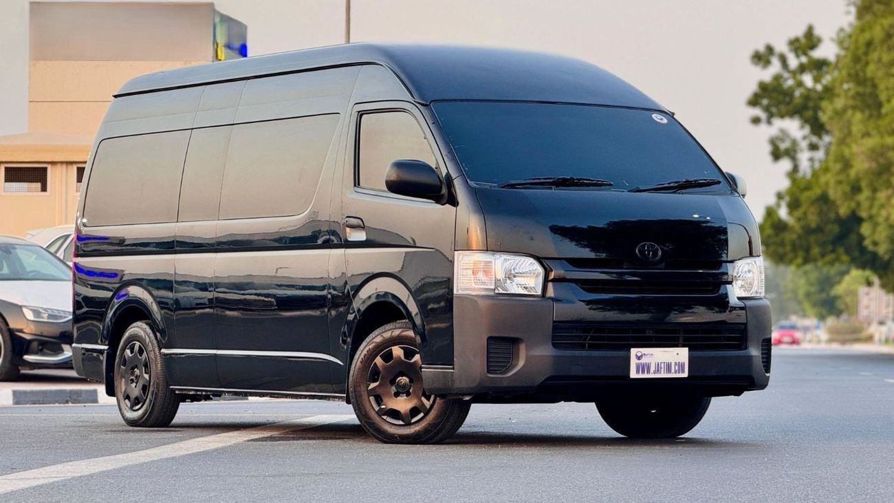 Toyota Hiace POWER SLIDING DOOR | 14-SEATER | 3.0L DIESEL ENGINE | 2WD | AUTOMATIC TRANSMISSION | RHD