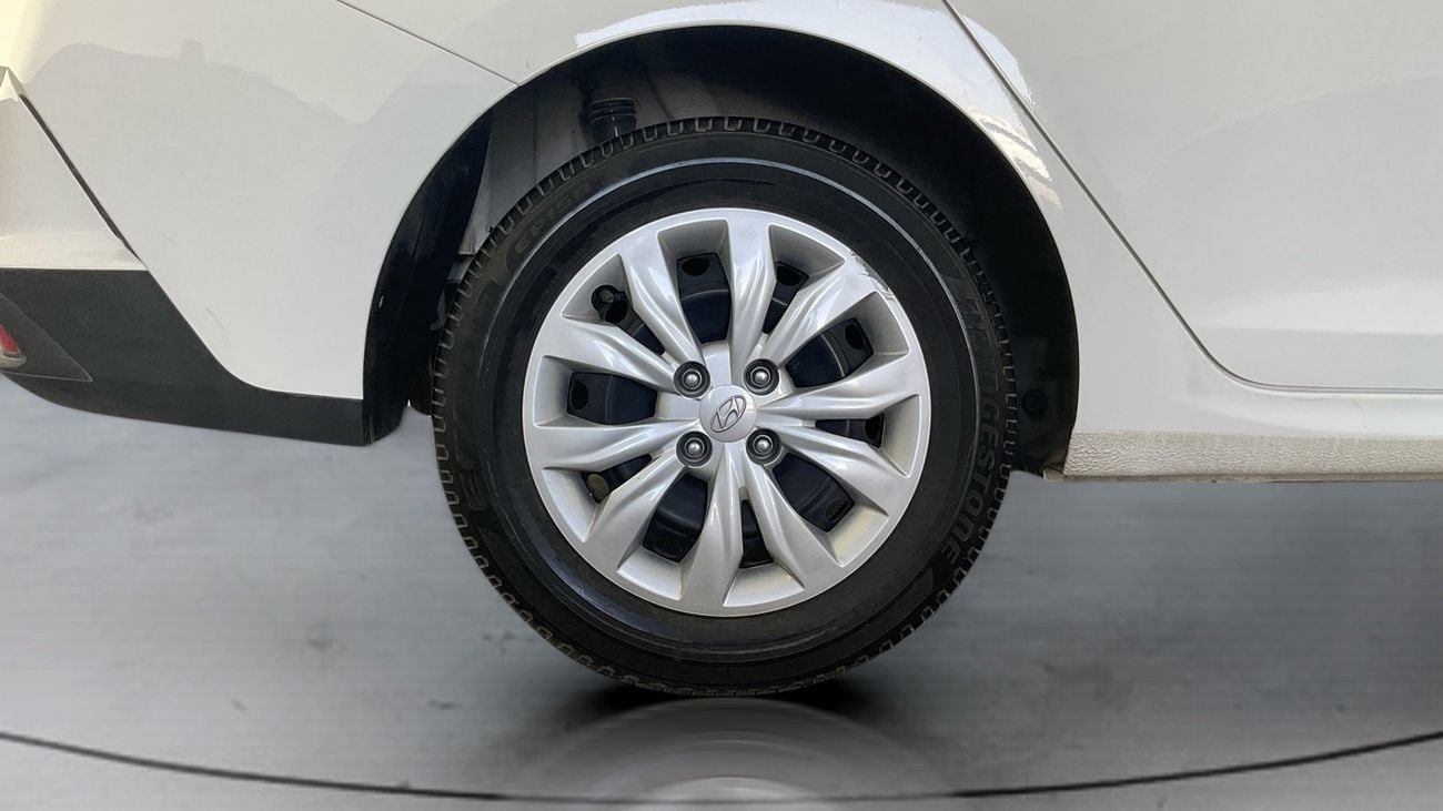 Hyundai Accent Smart / GL | Guaranteed Warranty | 0 Down Payment