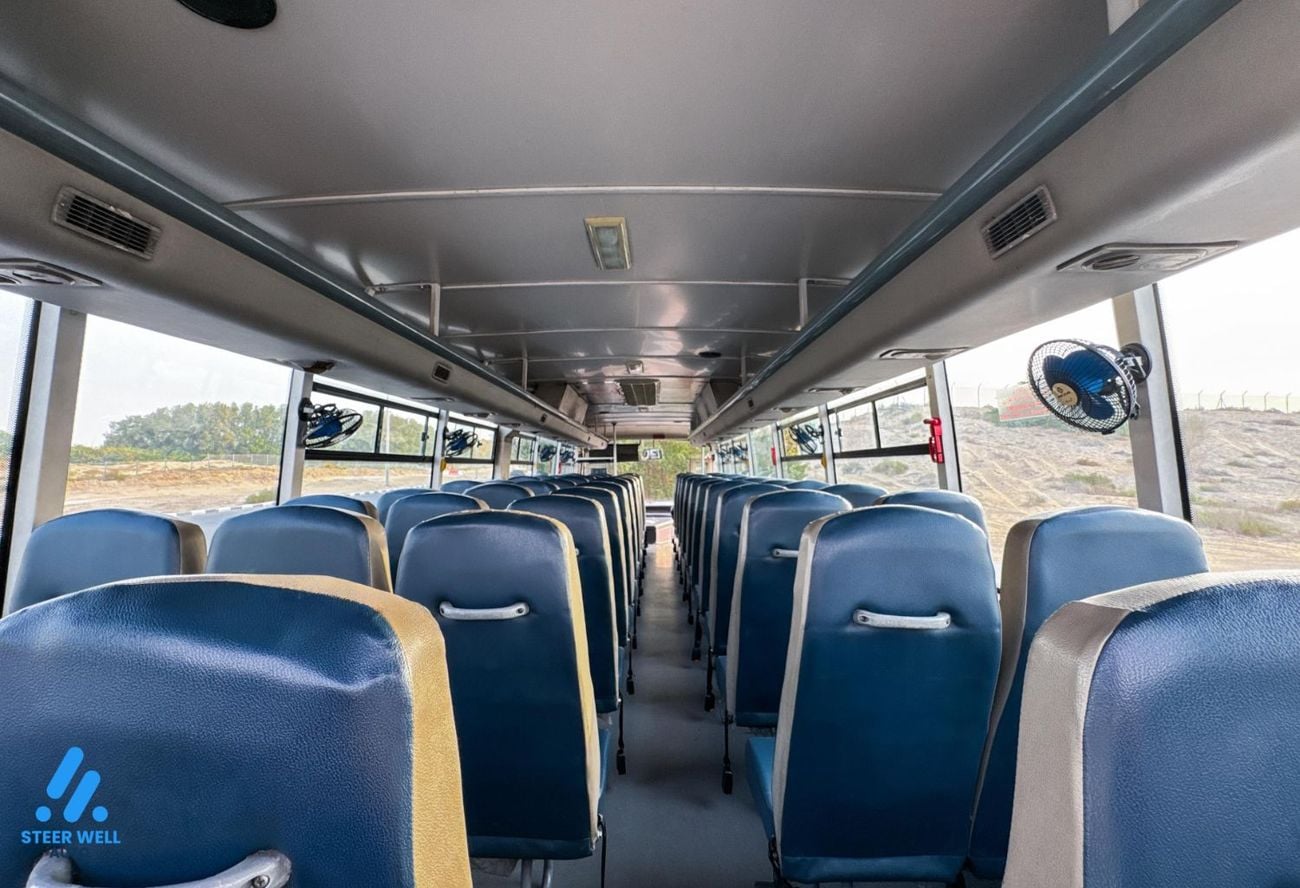 Ashok Leyland Falcon 5.7L – 64 Passenger Bus – Excellent Condition