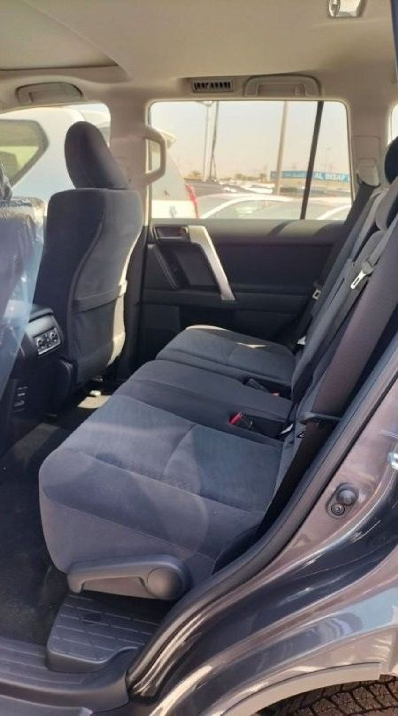 تويوتا برادو Toyota Prado 4.0 Txl options