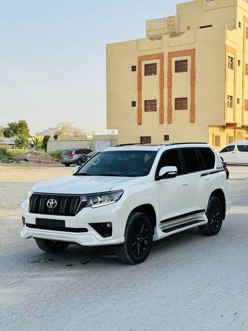 تويوتا برادو 2019 V6 VXR 4.0L AWD Full option Top the Range