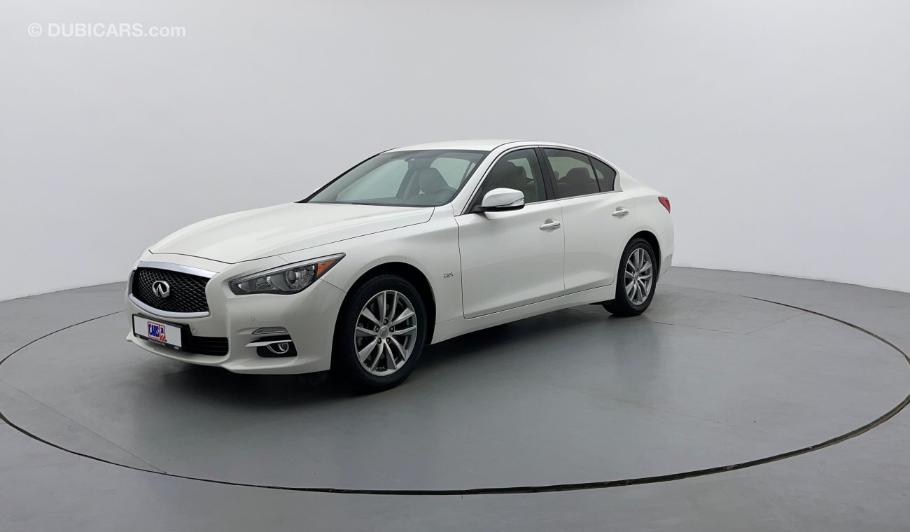 Infiniti Q50 Premium 2000