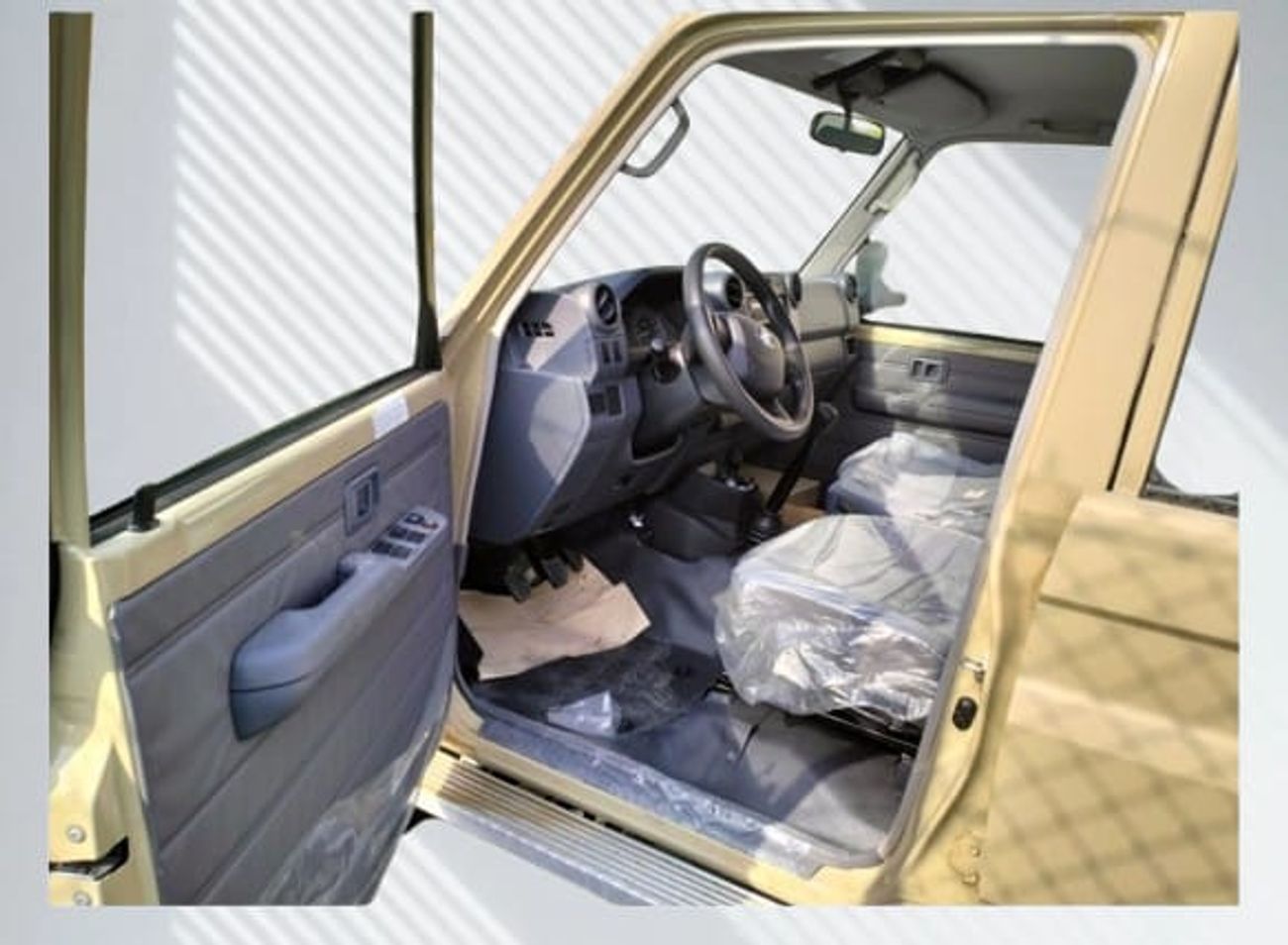 Toyota Land Cruiser Pick Up DC 4.2L DIESEL MANUAL TRANSMISSION