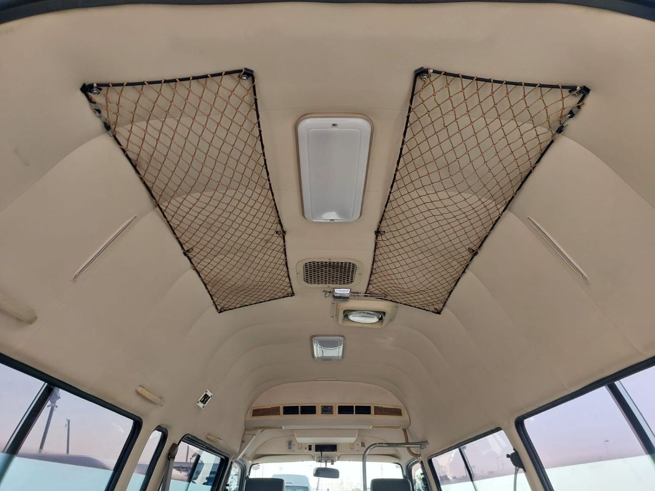 Toyota Hiace (RAMADAN OFFER) TOYOTA HIACE VAN AMBULANCE RHD 1997 MODEL 2.4 L PETROL AUTOMATIC(PM01771)