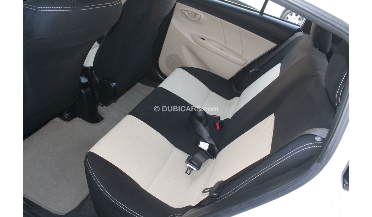 Toyota Yaris 1.3L SE 2015 MODEL WITH WARRANTY