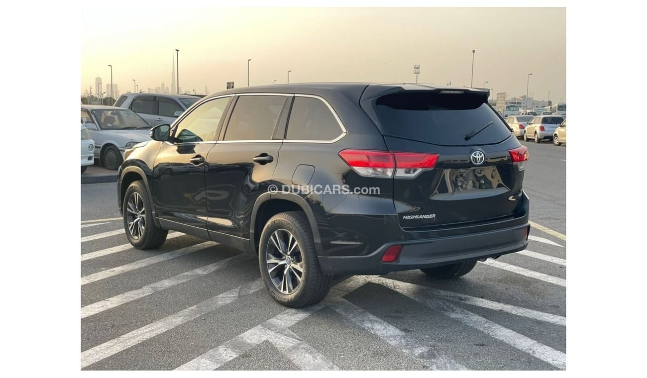 Toyota Highlander *Offer*2019 TOYOTA HIGHLANDER LE 3.5L, 6 Cylinder / EXPORT ONLY