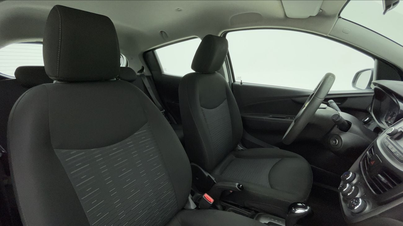 Chevrolet Spark LS 1.4 | Zero Down Payment | Free Home Test Drive