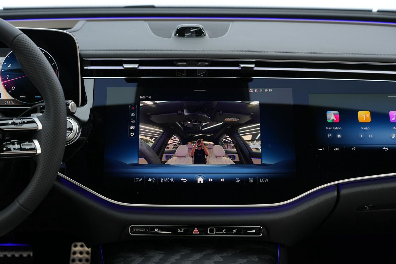 مرسيدس بنز E200