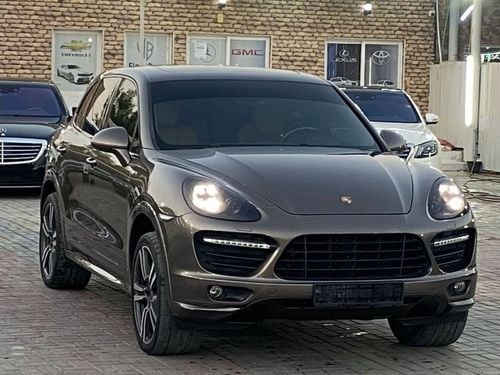 Porsche Cayenne GTS