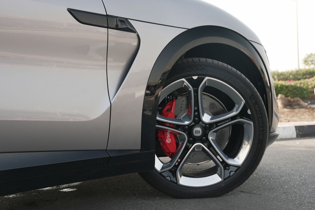 شاومى YU7 Xiaomi YU7 2025 – Ultra-long Range High-Performance 4WD Max