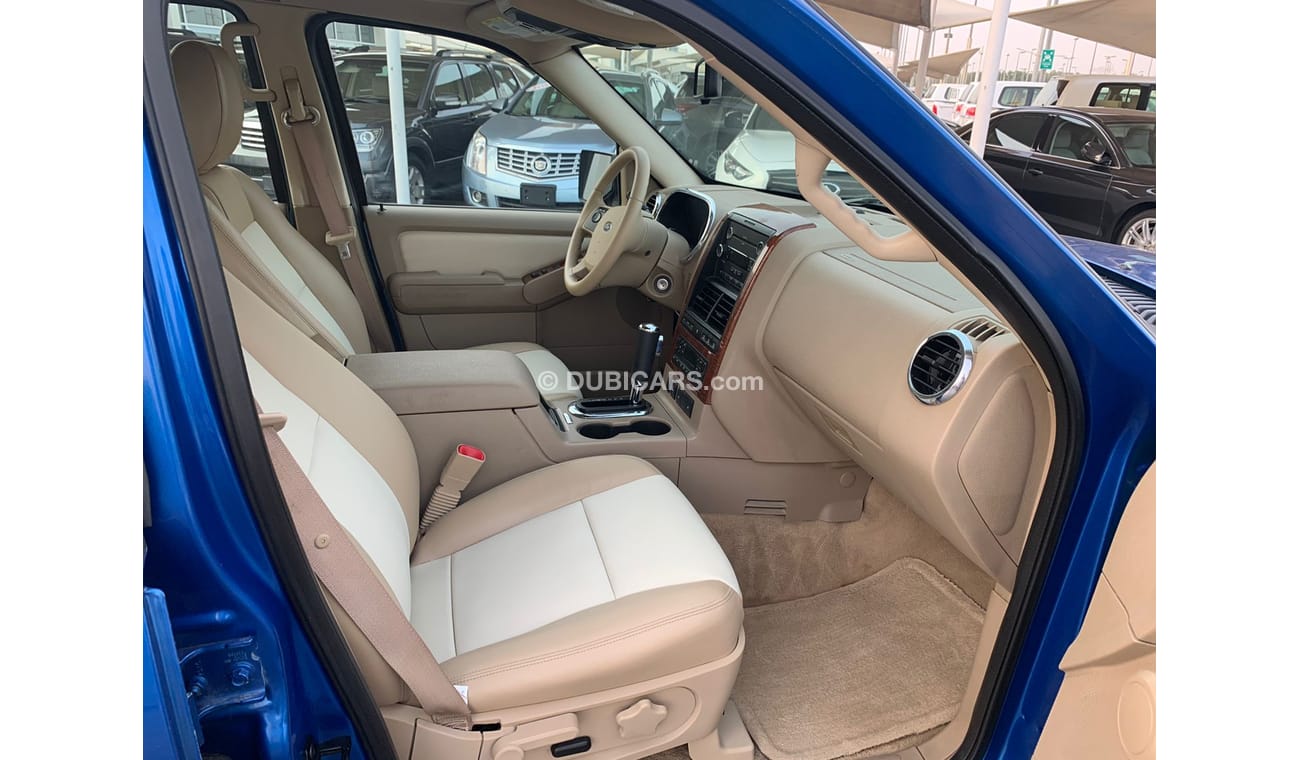 Ford Explorer Ford Explorer Eddie Bauer_2010_GCC_Excellent_Condithion _Full opshin