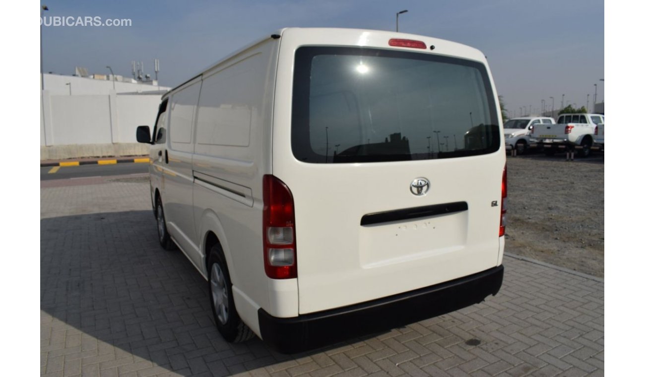 Toyota Hiace GL - Standard Roof Toyota Hiace Delivery Van, Model:2015. Excellent condition
