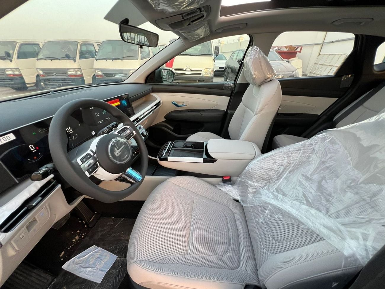 Hyundai Tucson PREMIUM Hyundai Tucson 1.6L turbo GCC specific model 2026