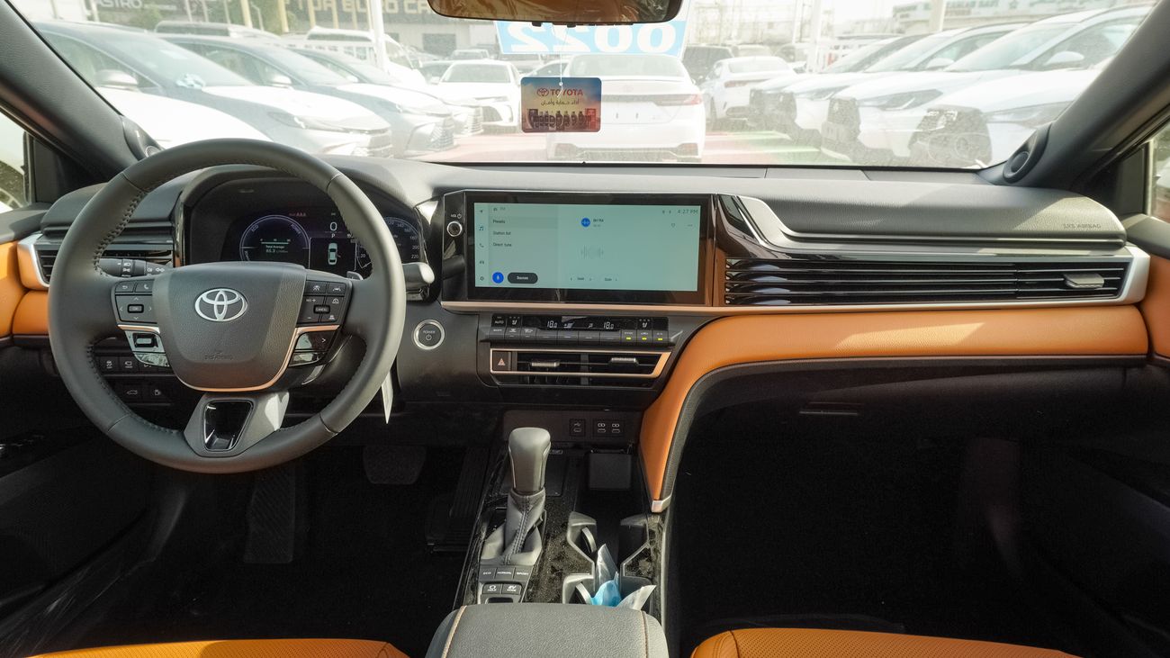 Toyota Camry Lumiere  2.5L HEV